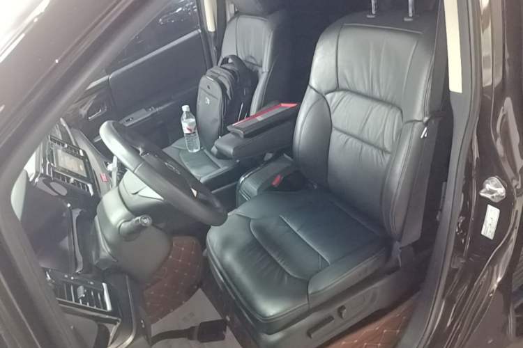 Used Honda Elysion 2016 2.4L Supreme Edition Left Front Seat