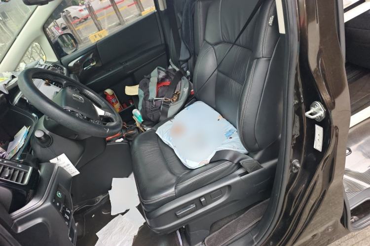 Used Honda Elysion 2016 2.4L Luxury Edition Left Front Seat