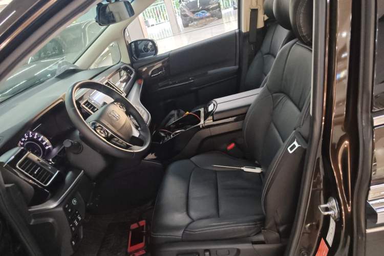 Used Honda Elysion 2016 2.4L Luxury Edition Left Front Seat
