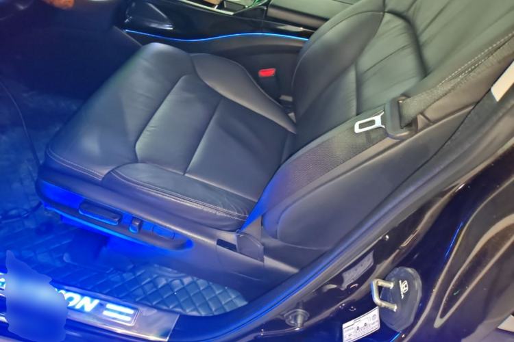 Used Honda Elysion 2016 2.4L Luxury Edition Left Front Seat