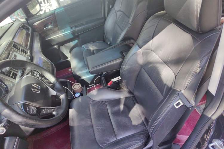 Used Honda Elysion 2016 2.4L Luxury Edition Left Front Seat