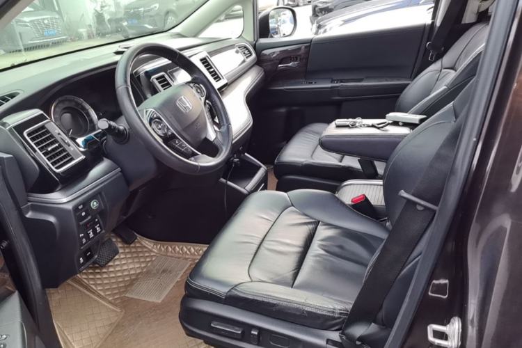Used Honda Elysion 2016 2.4L Luxury Edition Left Front Seat
