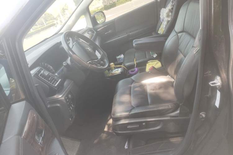 Used Honda Elysion 2016 2.4L Luxury Edition Left Front Seat