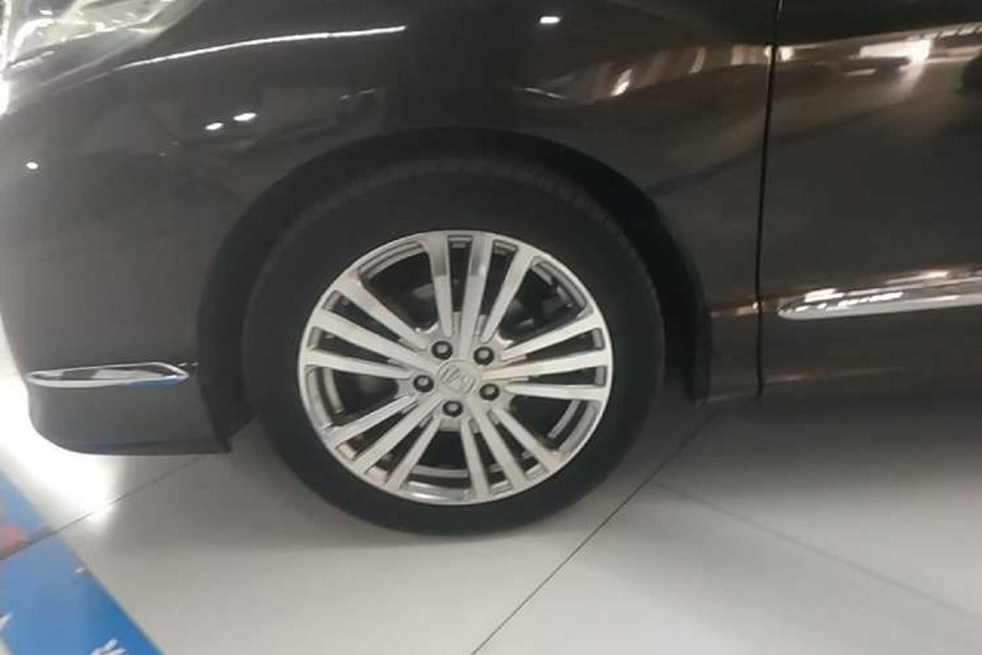 Used Honda Elysion 2016 2.4L Luxury Edition Left Front Wheel Hub