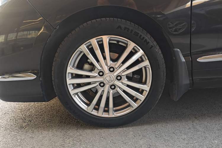 Used Honda Elysion 2016 2.4L Style Edition Left Front Wheel Hub