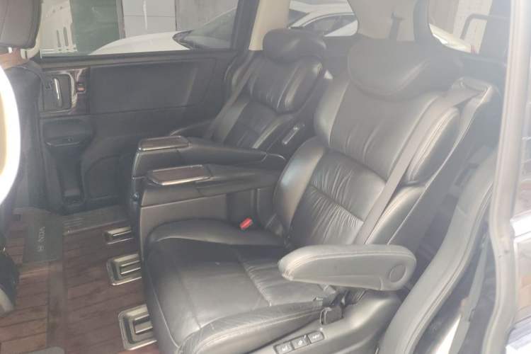 Used Honda Elysion 2016 2.4L Luxury Edition Left Rear Seat