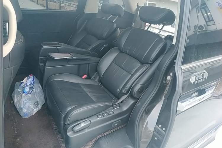 Used Honda Elysion 2016 2.4L Luxury Edition Left Rear Seat