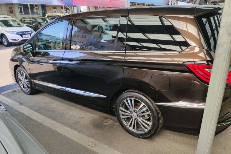 Used Honda Elysion 2016 2.4L Luxury Edition Left Side