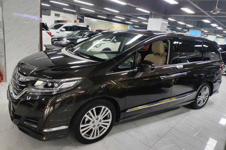 Used Honda Elysion 2016 2.4L Classic Edition Left Side