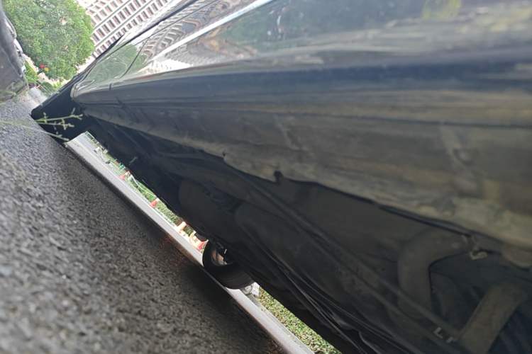 Used Honda Elysion 2016 2.4L Style Edition Left Side Sill