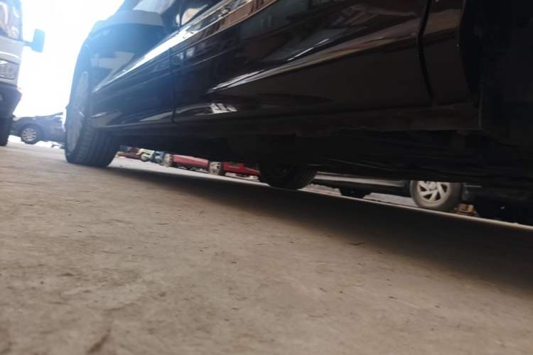Used Honda Elysion 2016 2.4L Style Edition Left Side Sill