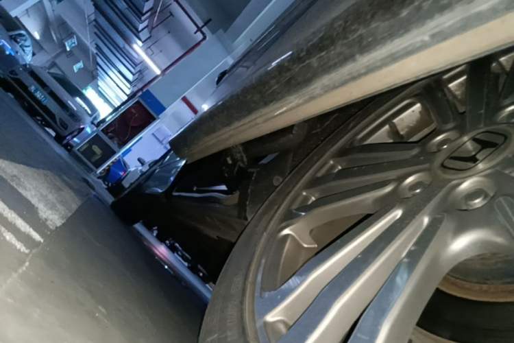 Used Honda Elysion 2016 2.4L Supreme Edition Left Side Sill