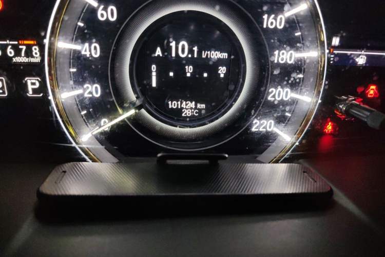 Used Honda Elysion 2016 2.4L Supreme Edition Odometer Close Up