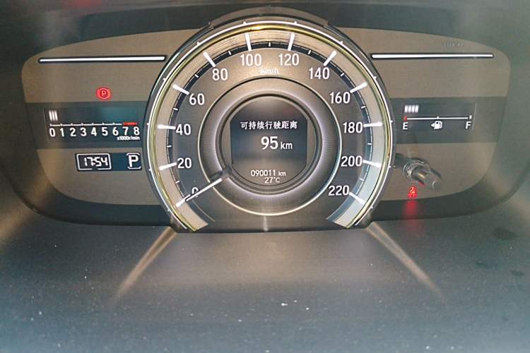 Used Honda Elysion 2016 2.4L Luxury Edition Odometer Close Up