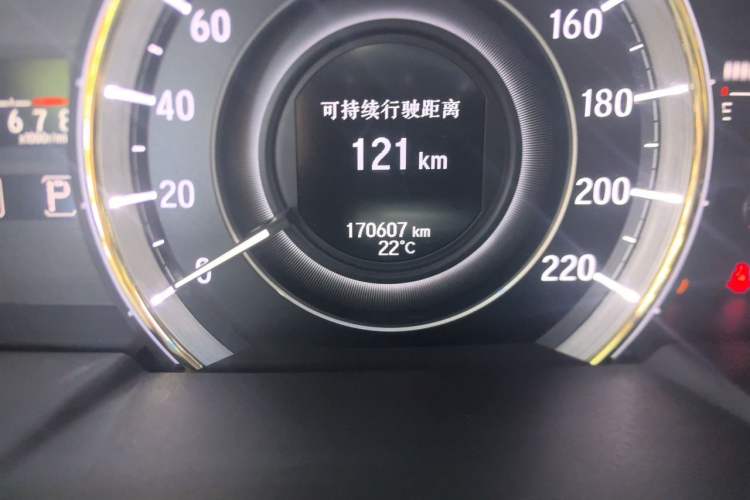 Used Honda Elysion 2016 2.4L Supreme Edition Odometer Close Up