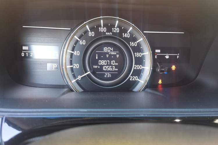 Used Honda Elysion 2016 2.4L Comfort Edition Odometer Close Up