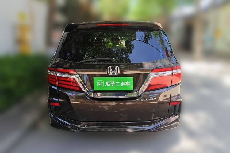 Used Honda Elysion 2016 2.4L Luxury Edition Rear