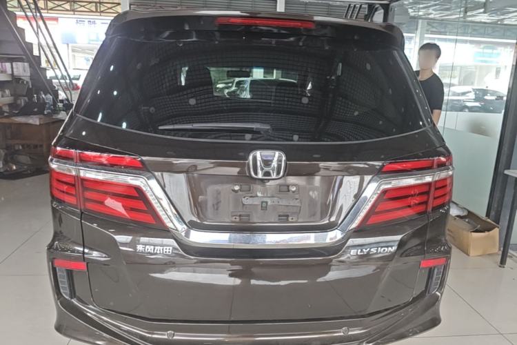 Used Honda Elysion 2016 2.4L Luxury Edition Rear