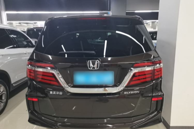 Used Honda Elysion 2016 2.4L Luxury Edition Rear