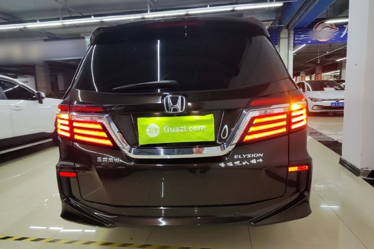 Used Honda Elysion 2016 2.4L Supreme Edition Rear