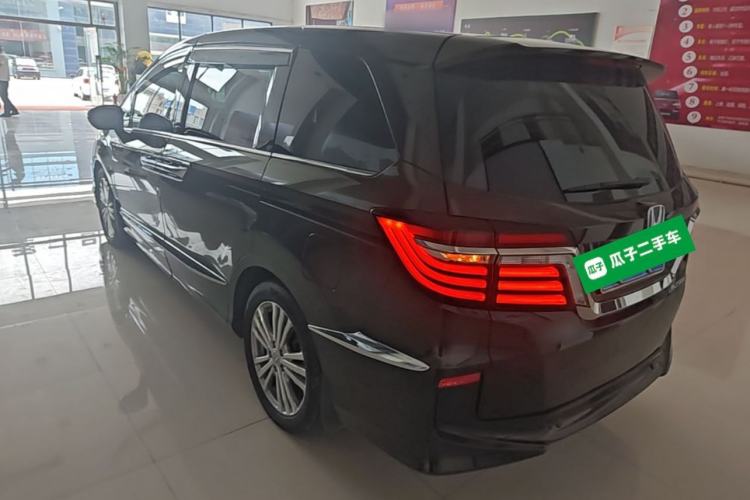 Used Honda Elysion 2016 2.4L Luxury Edition Rear Left 45 Deg