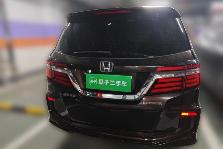 Used Honda Elysion 2016 2.4L Luxury Edition Rear