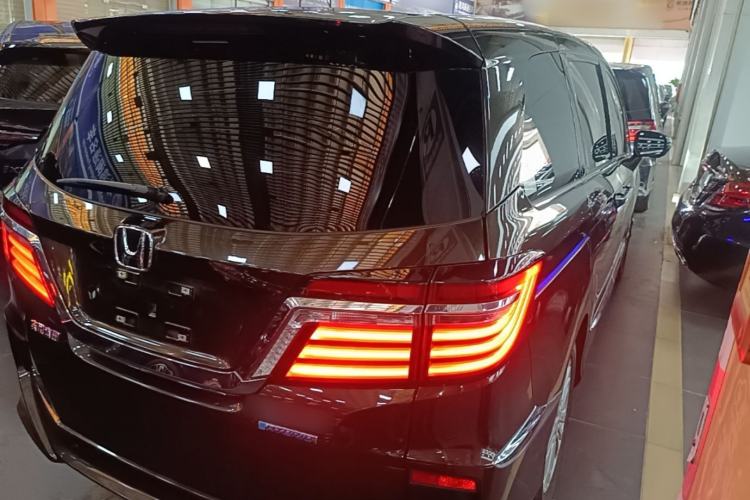 Used Honda Elysion 2016 2.4L Style Edition Rear Right 45 Deg