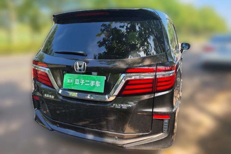 Used Honda Elysion 2016 2.4L Luxury Edition Rear Right 45 Deg