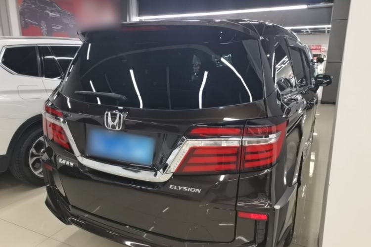 Used Honda Elysion 2016 2.4L Luxury Edition Rear Right 45 Deg