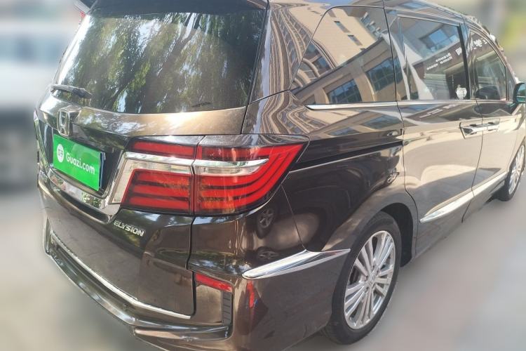 Used Honda Elysion 2016 2.4L Supreme Edition Rear Right 45 Deg