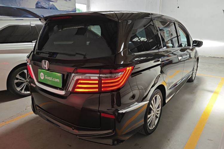 Used Honda Elysion 2016 2.4L Supreme Edition Rear Right 45 Deg