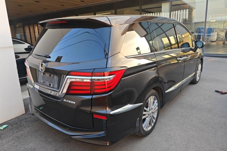 Used Honda Elysion 2016 2.4L Style Edition Rear Right 45 Deg