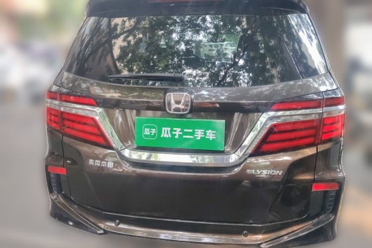 Used Honda Elysion 2016 2.4L Luxury Edition Rear