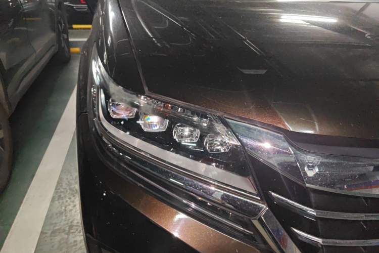 Used Honda Elysion 2016 2.4L Luxury Edition Right Front Headlight