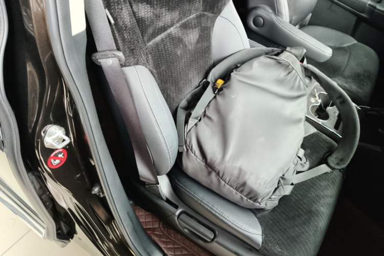 Used Honda Elysion 2016 2.4L Classic Edition Right Front Seat