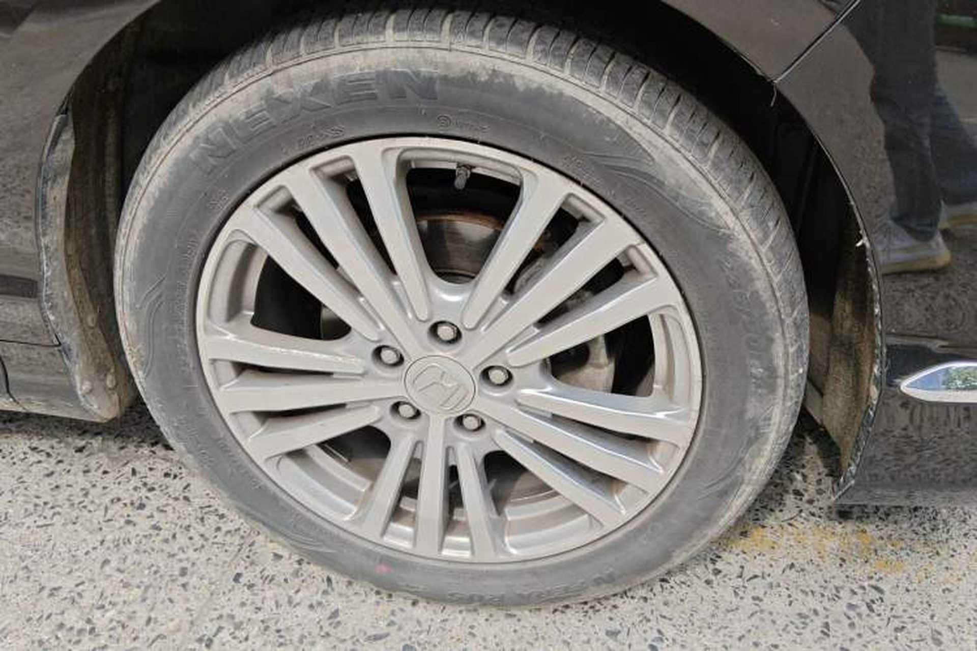 Used Honda Elysion 2016 2.4L Supreme Edition Right Front Wheel Hub