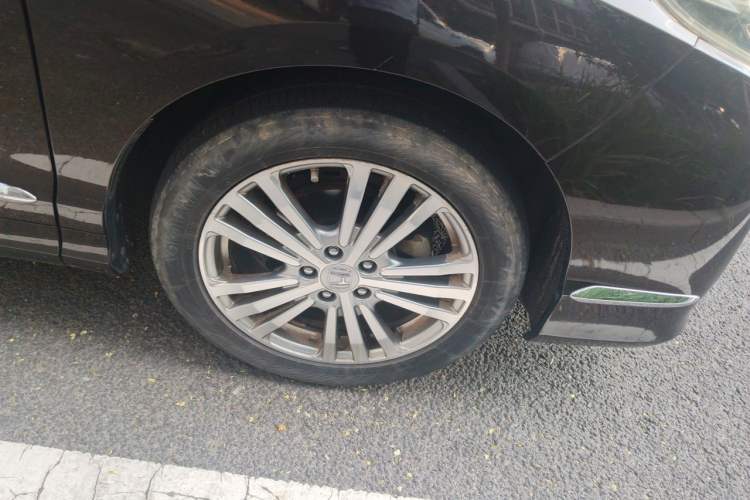 Used Honda Elysion 2016 2.4L Supreme Edition Right Front Wheel Hub