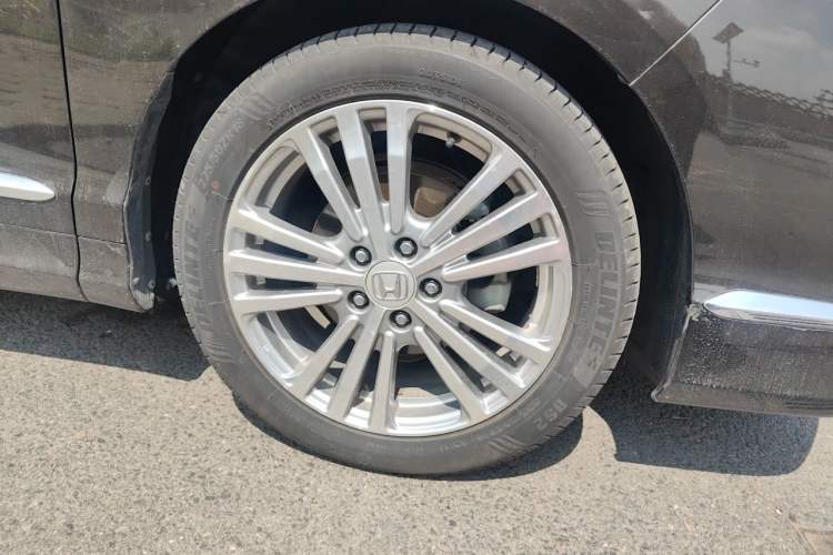 Used Honda Elysion 2016 2.4L Supreme Edition Right Front Wheel Hub