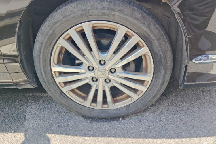 Used Honda Elysion 2016 2.4L Comfort Edition Right Front Wheel Hub