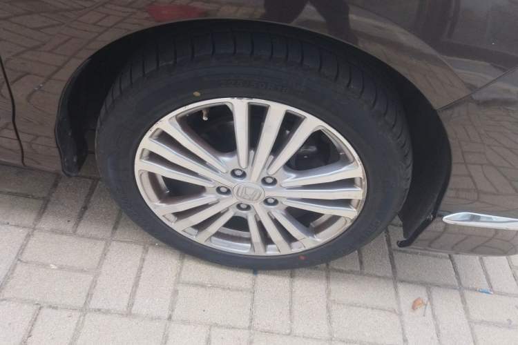 Used Honda Elysion 2016 2.4L Classic Edition Right Front Wheel Hub