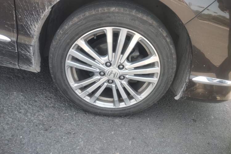 Used Honda Elysion 2016 2.4L Luxury Edition Right Front Wheel Hub