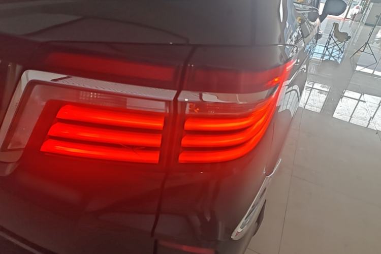 Used Honda Elysion 2016 2.4L Luxury Edition Right Rear Taillight