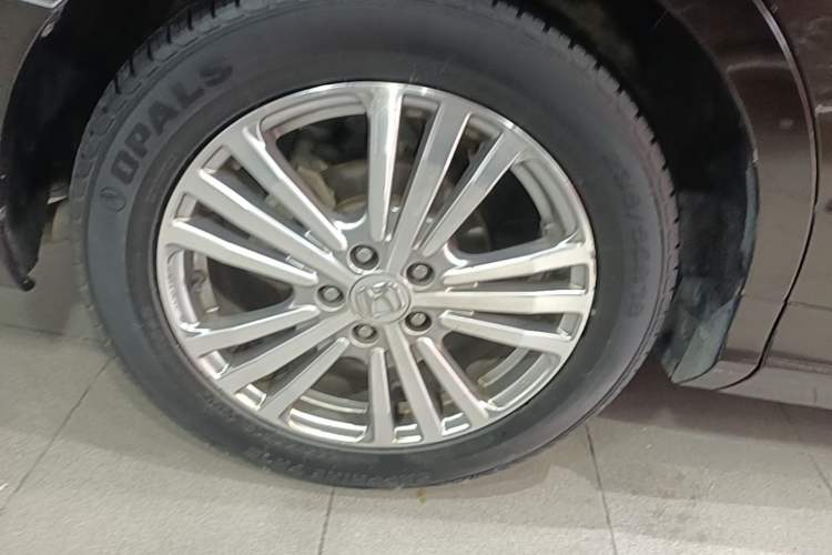 Used Honda Elysion 2016 2.4L Supreme Edition Right Rear Wheel Hub