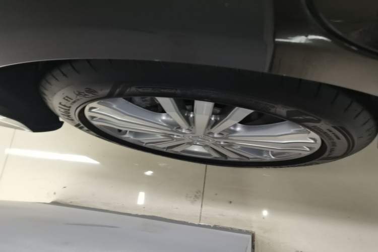 Used Honda Elysion 2016 2.4L Luxury Edition Right Rear Wheel Hub