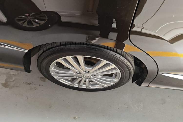 Used Honda Elysion 2016 2.4L Supreme Edition Right Rear Wheel Hub