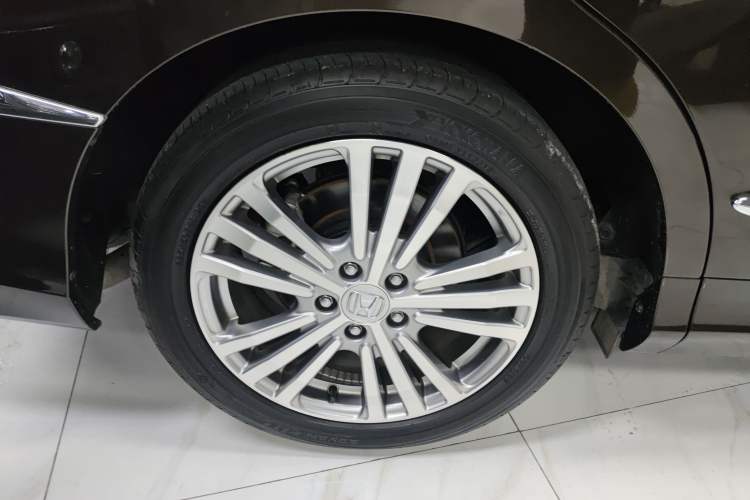 Used Honda Elysion 2016 2.4L Classic Edition Right Rear Wheel Hub
