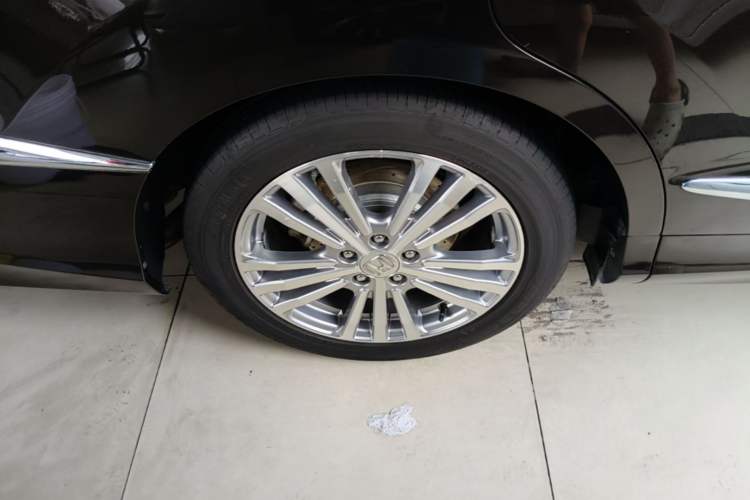 Used Honda Elysion 2016 2.4L Classic Edition Right Rear Wheel Hub