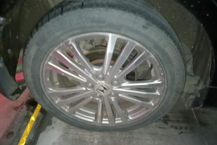 Used Honda Elysion 2016 2.4L Supreme Edition Right Rear Wheel Hub