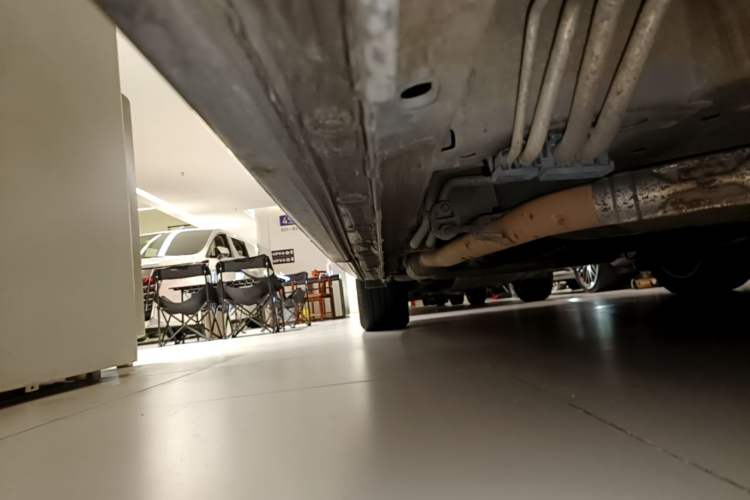 Used Honda Elysion 2016 2.4L Supreme Edition Right Side Sill