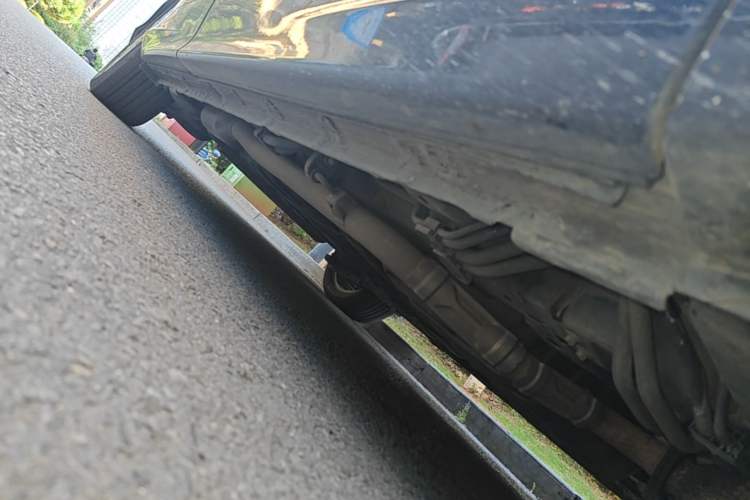 Used Honda Elysion 2016 2.4L Style Edition Right Side Sill